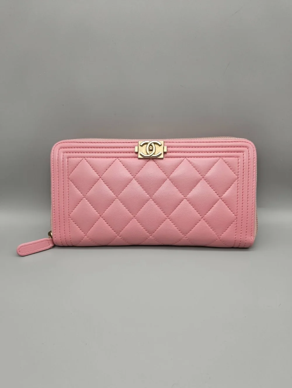 🩷CHANEL Boy Authentic Zip Around Long Wallet 🩷